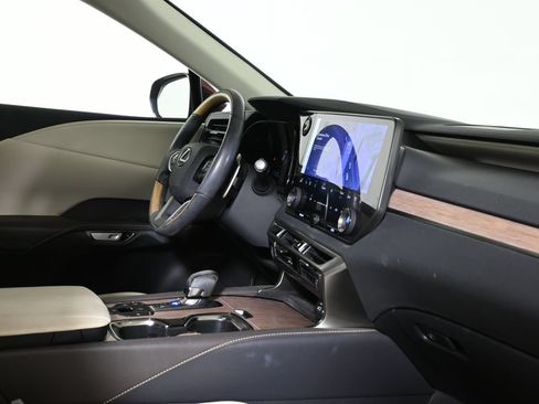 Used 2024 Lexus RX 350h w/ Accessory Package (Z1) AWD/4WD image 8
