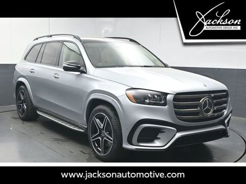 New 2026 Mercedes-Benz GLS 450 4MATIC image 1