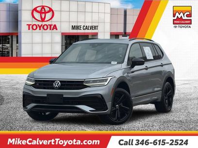 Used 2023 Volkswagen Tiguan SE R-Line