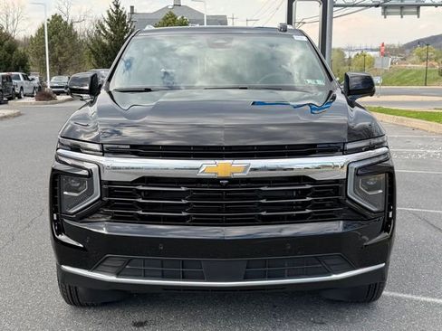 New 2026 Chevrolet Suburban LS w/ Max Trailering Package AWD/4WD image 8