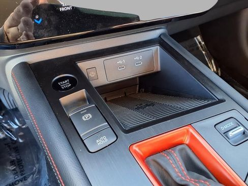 Certified 2025 Nissan Kicks SR image 8