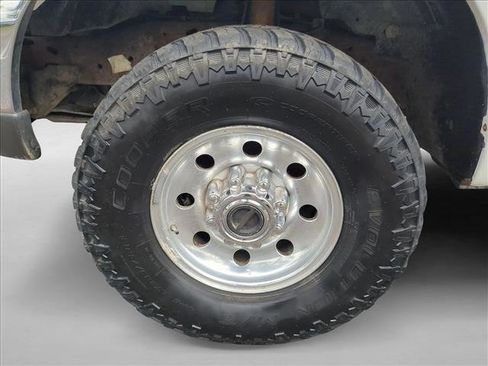 Used 1999 Ford F250 XL image 24