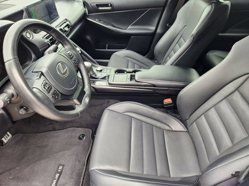 Used 2024 Lexus IS 350 F Sport RWD image 12