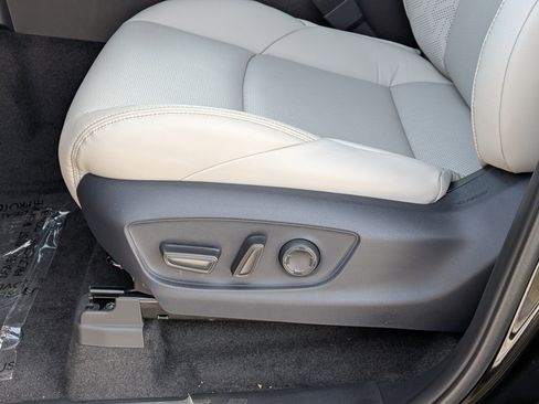 New 2026 Toyota Tacoma Limited image 12