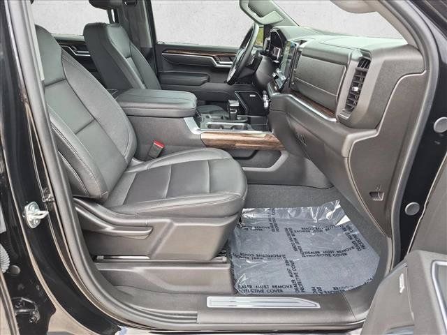 Used 2025 GMC Sierra 1500 Elevation w/ Elevation Premium Package AWD/4WD image 21