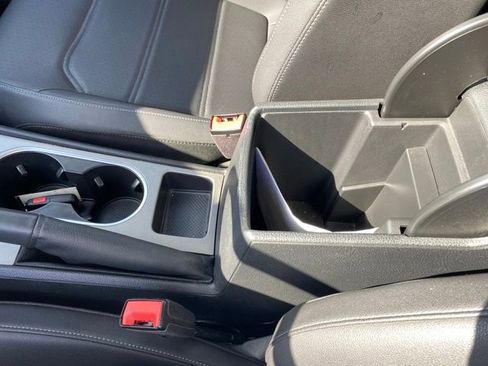 Used 2022 Volkswagen Passat 2.0T image 12