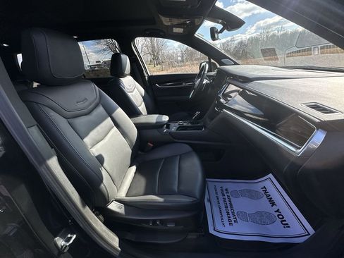 Used 2023 Cadillac XT6 Sport w/ Technology Package image 25
