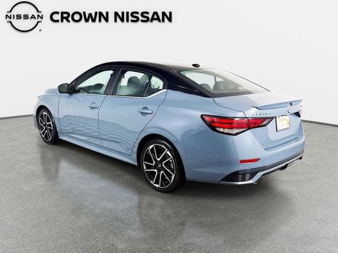 Certified 2025 Nissan Sentra SR w/ SR Premium Package FWD image 7