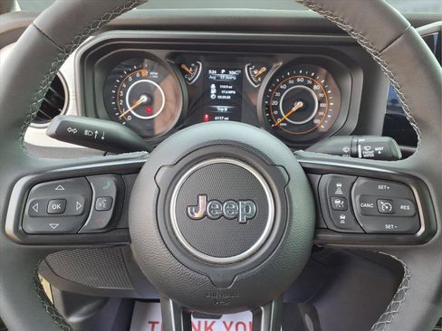 Used 2025 Jeep Gladiator Sport AWD/4WD image 27