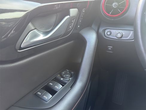 Used 2023 Chevrolet Blazer RS w/ Enhanced Convenience Package image 30