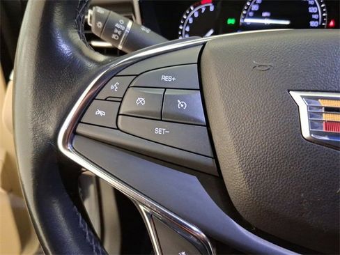 Used 2019 Cadillac XT5 Luxury image 23