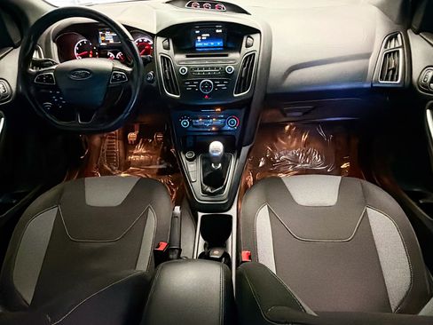 Used 2017 Ford Focus ST FWD image 12