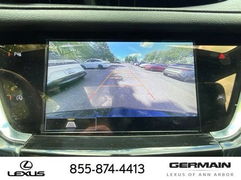 Used 2024 Cadillac XT6 Premium Luxury w/ LPO, Floor Liner Package AWD/4WD image 19