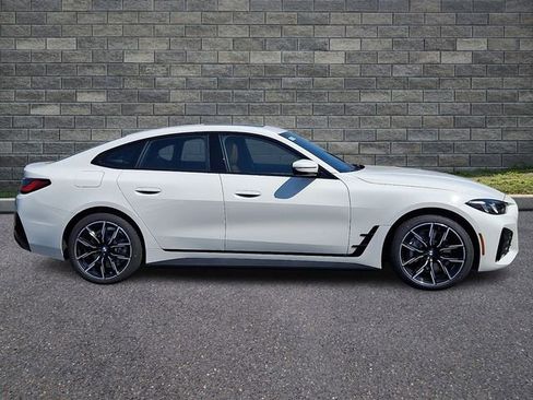 New 2026 BMW i4 xDrive40i w/ M Sport Package AWD/4WD image 7