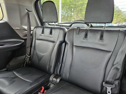 Used 2013 Toyota Highlander Limited image 29