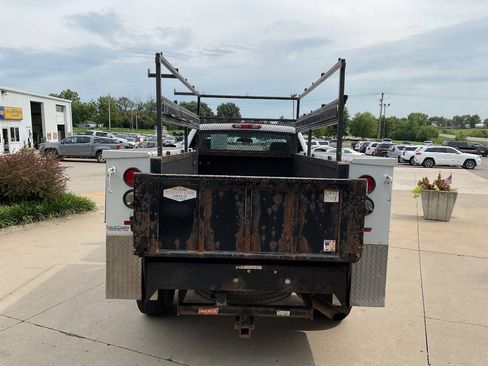 Used 2014 Chevrolet Silverado 3500 W/T AWD/4WD image 8