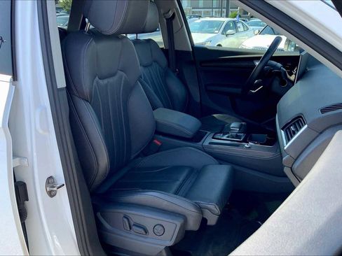 Used 2024 Audi Q5 2.0T Premium Plus image 11