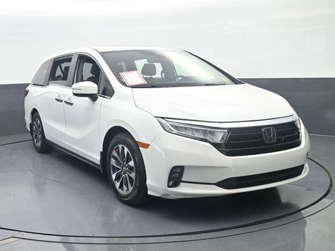 Used 2024 Honda Odyssey EX-L image 9