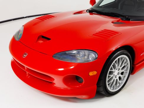 Used 1999 Dodge Viper GTS RWD image 49