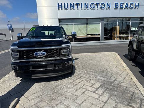 Used 2025 Ford F350 Platinum w/ Platinum Plus Package AWD/4WD image 24