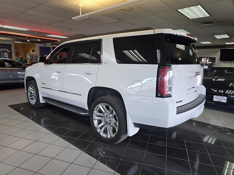 Used 2017 GMC Yukon SLT w/ Premium Edition AWD/4WD image 6