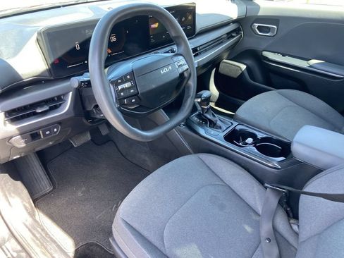 Used 2025 Kia K4 FWD image 6