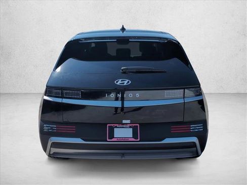 New 2026 Hyundai Ioniq 5 SEL image 8