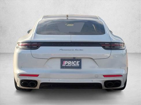 Used 2018 Porsche Panamera Turbo image 7
