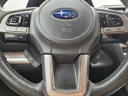 Used 2017 Subaru Outback 3.6R Touring w/ Popular Package #5A AWD/4WD image 25
