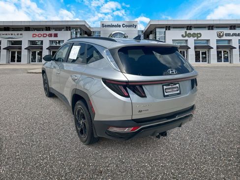 Used 2022 Hyundai Tucson SEL w/ Winter Package AWD/4WD image 6