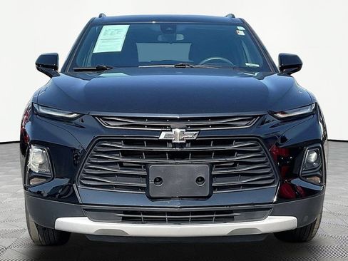 Used 2021 Chevrolet Blazer LT w/ Midnight/Sport Edition FWD image 2
