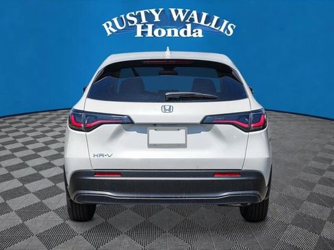 New 2026 Honda HR-V LX image 3