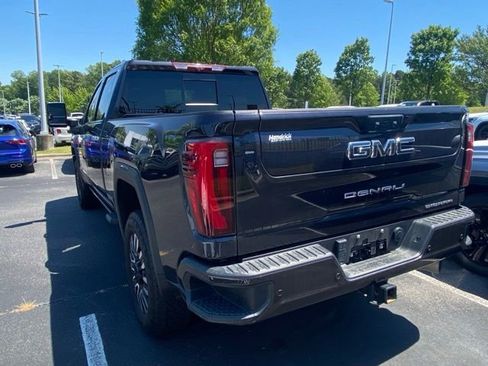 Used 2024 GMC Sierra 2500 Denali Ultimate w/ Max Trailering Package AWD/4WD image 3