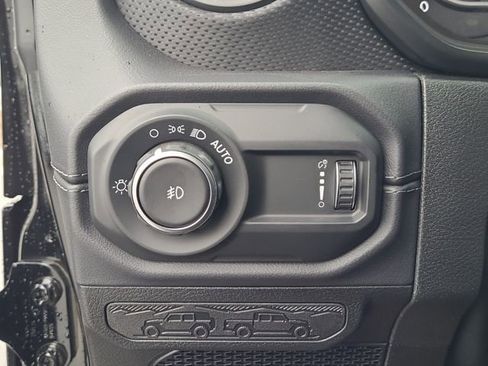 New 2025 Jeep Wrangler Unlimited Rubicon image 22