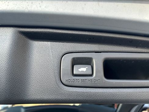 Used 2026 Honda CR-V Sport-L image 32