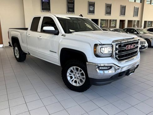 Used 2016 GMC Sierra 1500 SLE w/ SLE Value Package AWD/4WD image 56