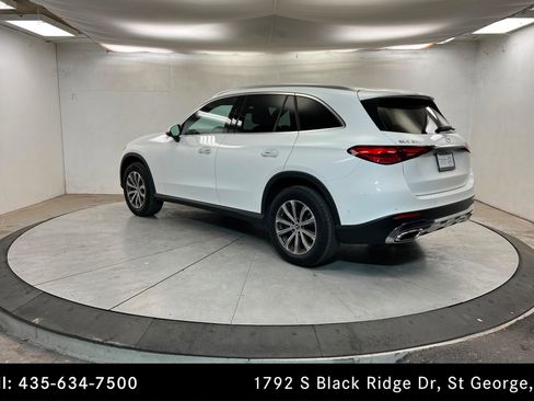 Certified 2024 Mercedes-Benz GLC 300 image 3