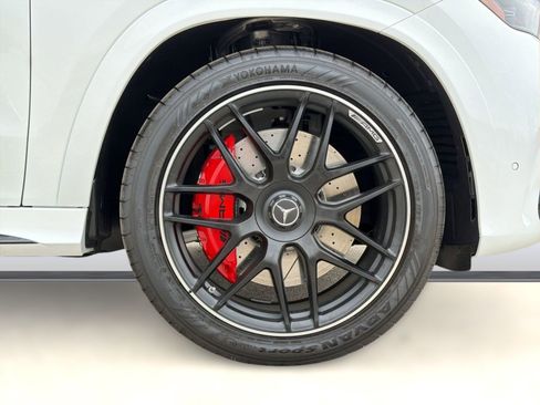 New 2026 Mercedes-Benz GLE 63 AMG S image 11