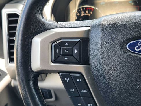 Used 2020 Ford F150 Lariat RWD image 25
