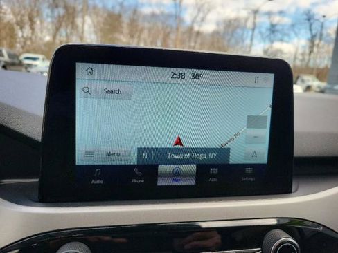 Used 2022 Ford Escape SE w/ Cold Weather Package image 12