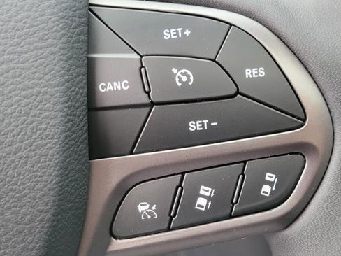 Used 2021 Jeep Cherokee Limited w/ Mopar Interior Package image 13