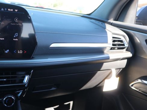 New 2026 Chevrolet Traverse LT image 26