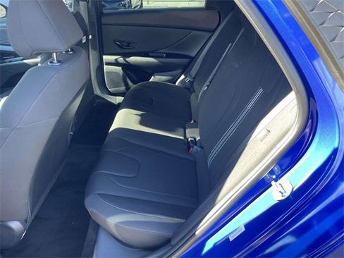 Certified 2025 Hyundai Elantra Sport image 10