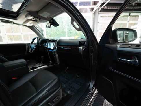 Used 2023 Toyota 4Runner Limited image 26