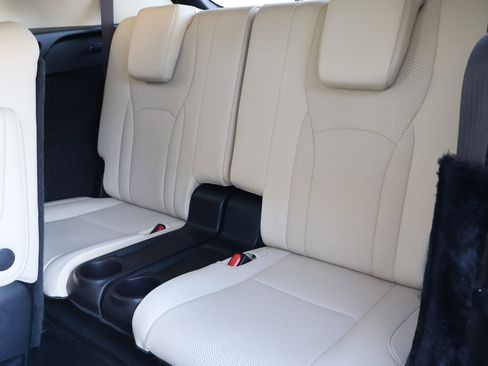 Used 2021 Lexus RX 450hL AWD w/ Premium Package image 17