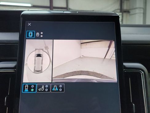 Used 2025 GMC Yukon Elevation RWD image 29