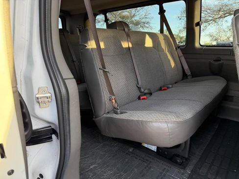 Used 2024 Chevrolet Express 3500 LT w/ LT Preferred Equipment Group image 14