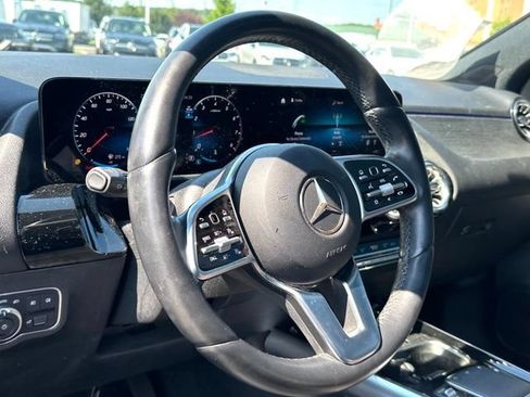 Certified 2023 Mercedes-Benz GLA 250 4MATIC image 17