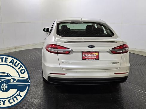 Used 2020 Ford Fusion Titanium image 6