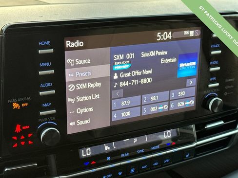 Used 2024 Toyota Sienna XLE image 17